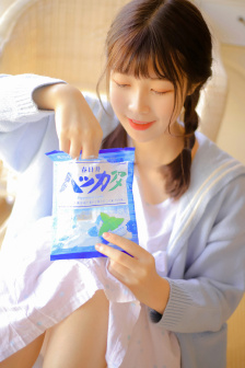 莫妮卡贝普奇